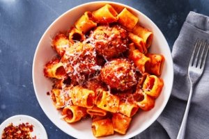 “Hot Italian” Meatballs and Pasta